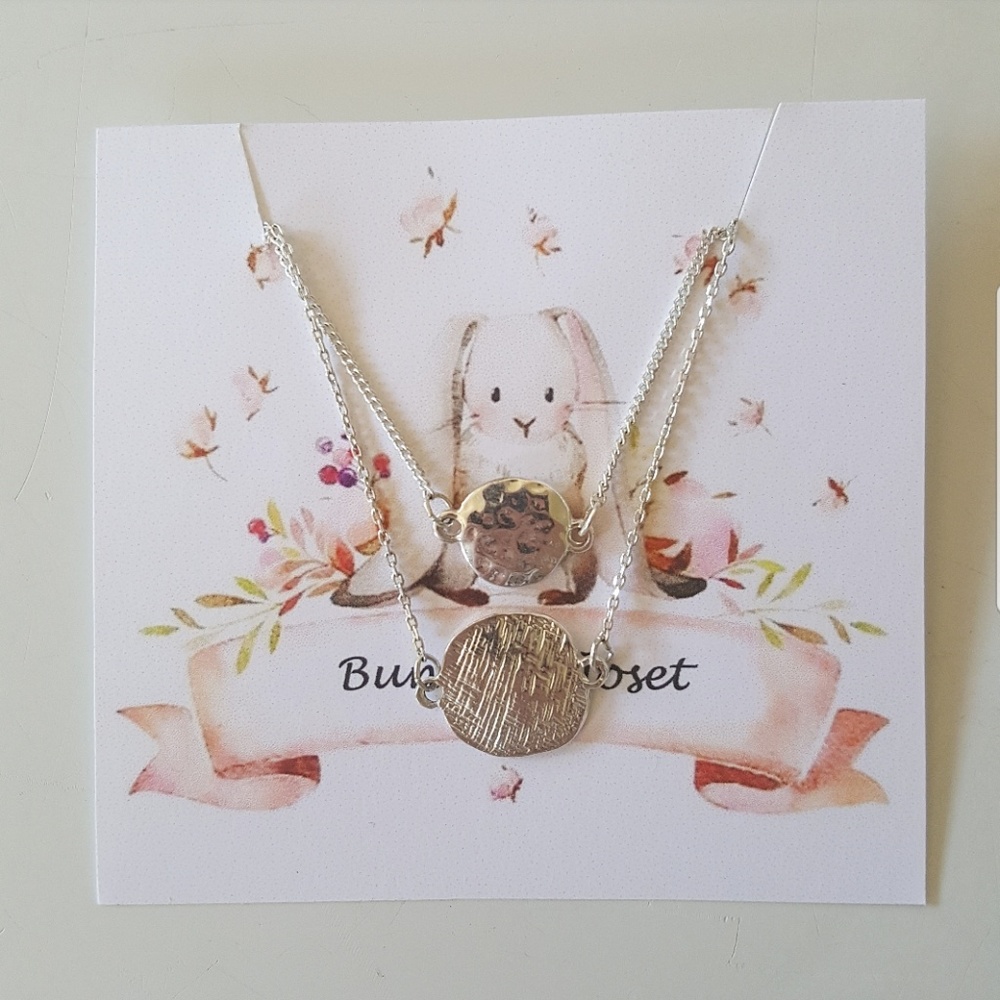 2-Layered Pendant Necklace